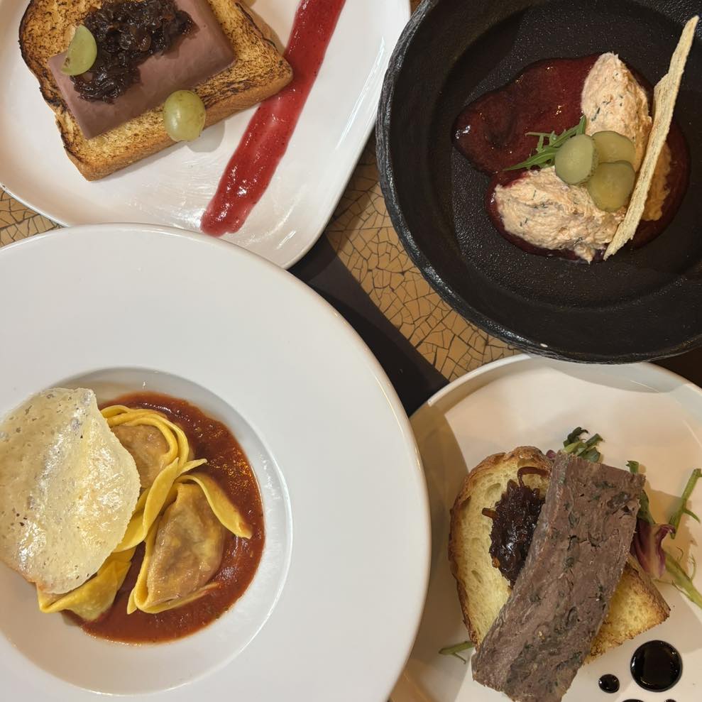 Angelo's Ristorante newsletter - stay in the loop with events and offers